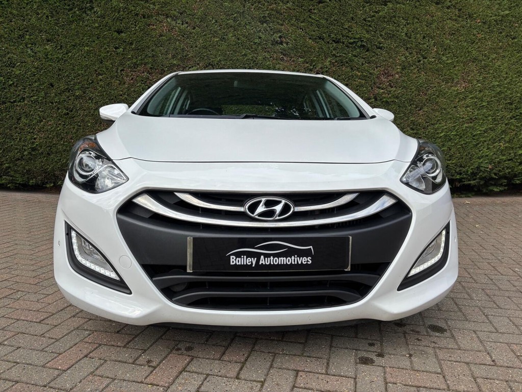 HYUNDAI I30