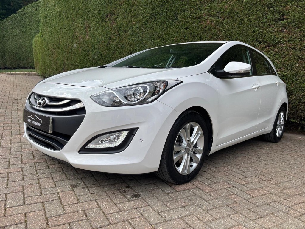 HYUNDAI I30