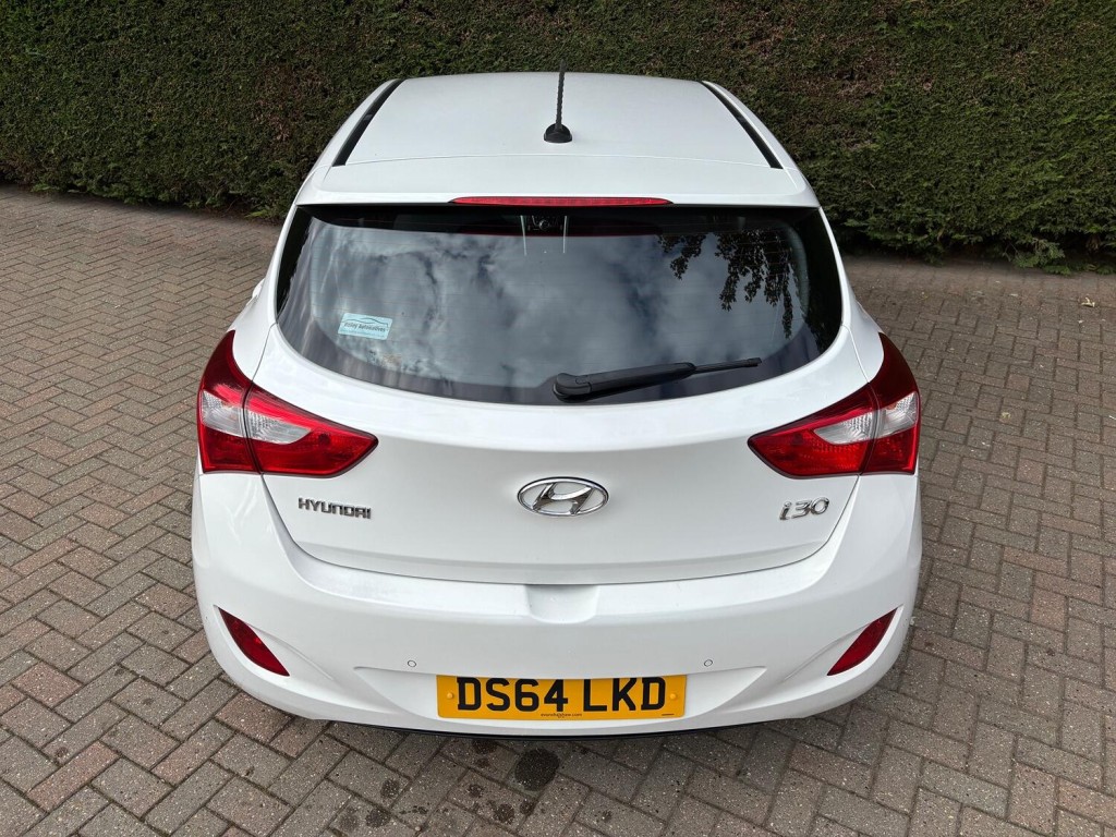 HYUNDAI I30