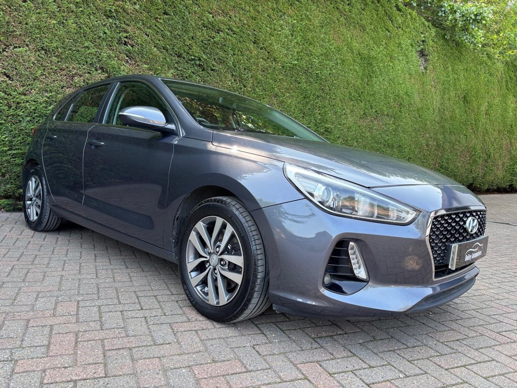HYUNDAI I30