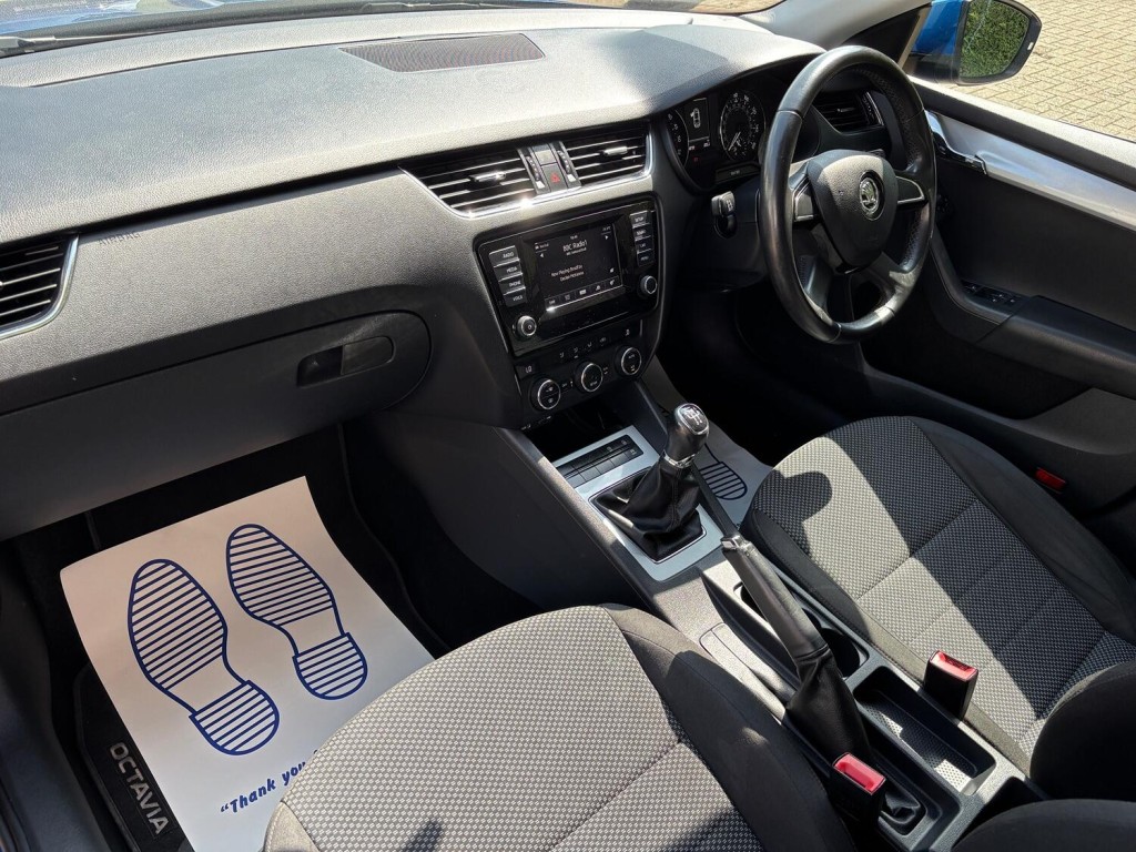 SKODA OCTAVIA