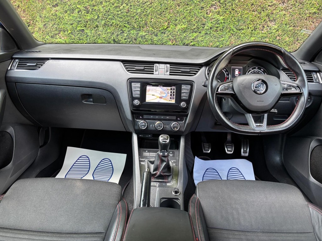 View SKODA OCTAVIA 2.0 TDI vRS