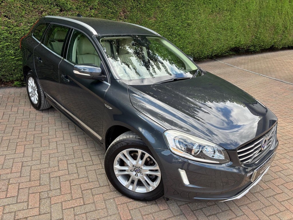 View VOLVO XC60 2.4 D5 SE Lux Nav