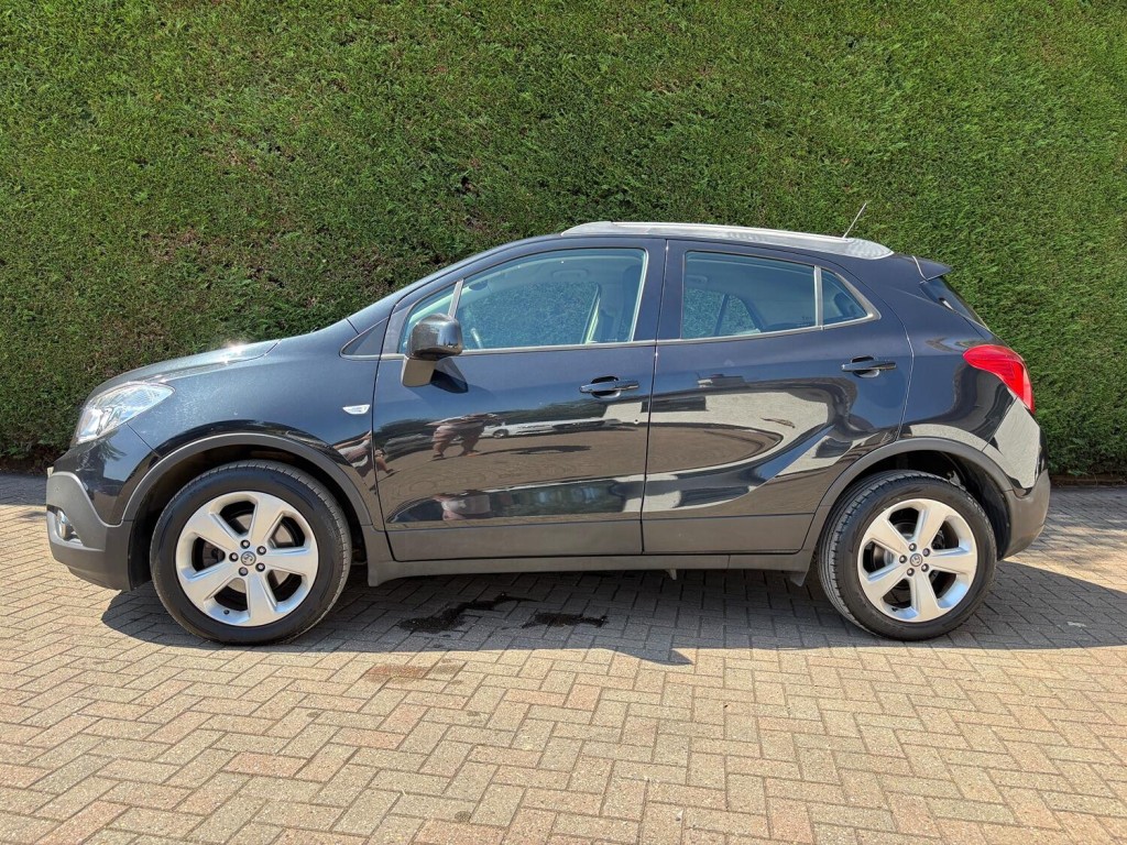 VAUXHALL MOKKA
