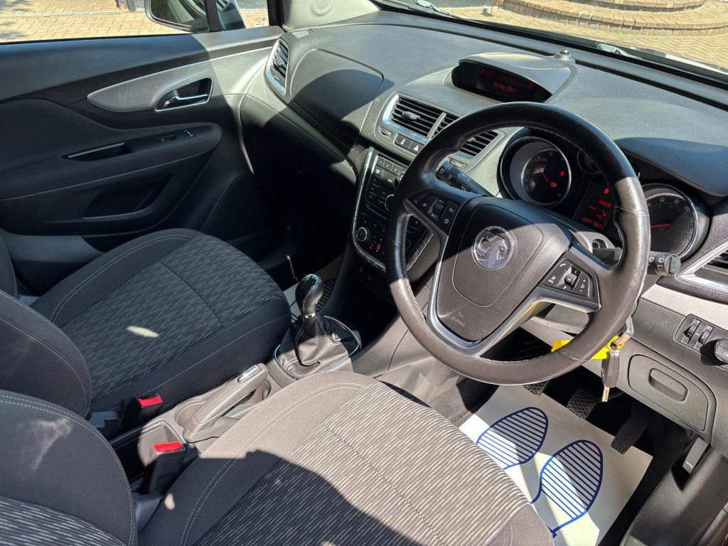 VAUXHALL MOKKA