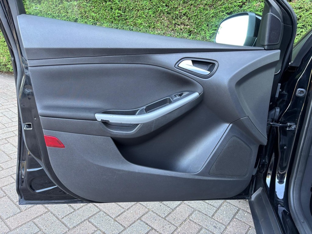 View KIA PICANTO 1.3 X-Line S