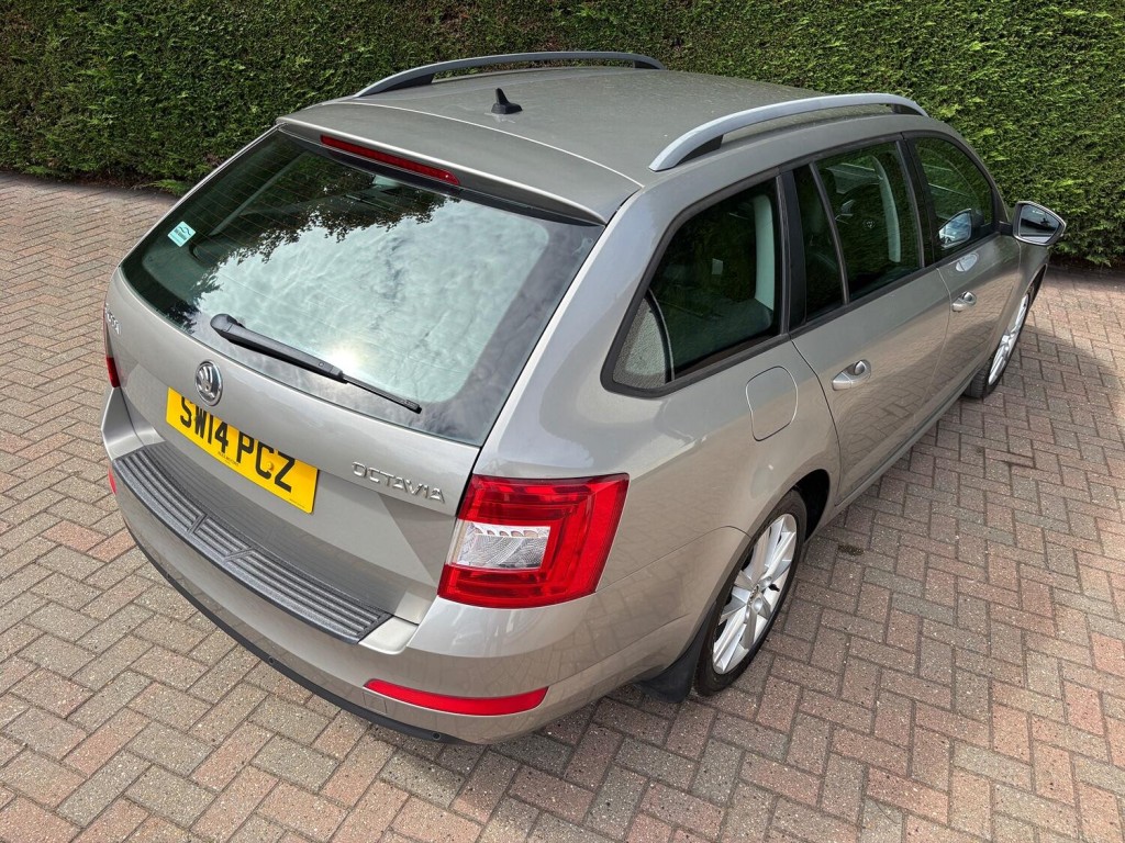 SKODA OCTAVIA