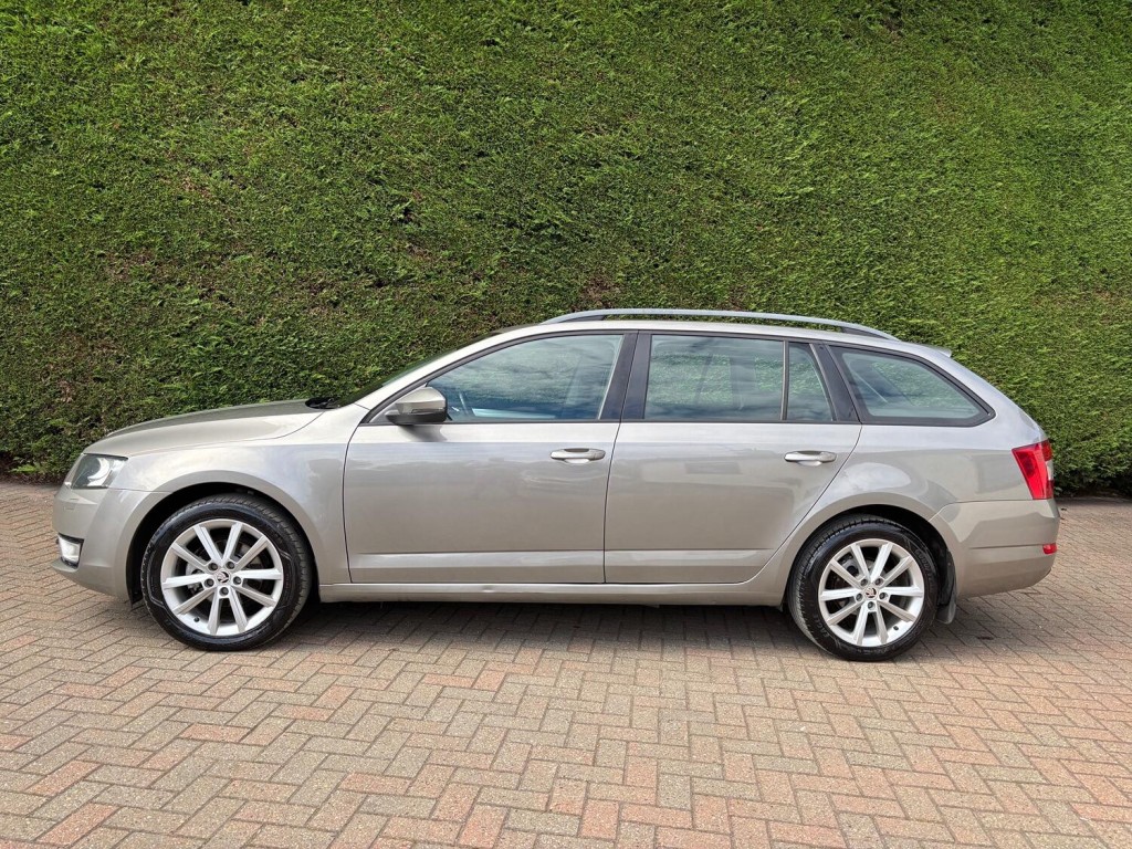 SKODA OCTAVIA