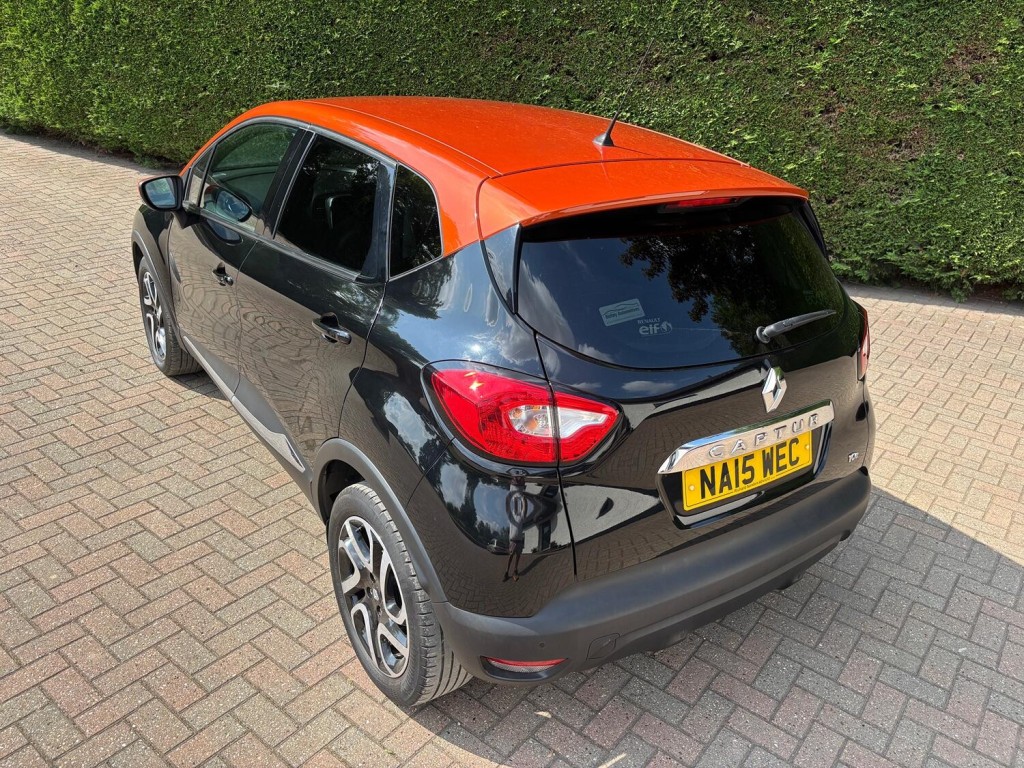 RENAULT CAPTUR