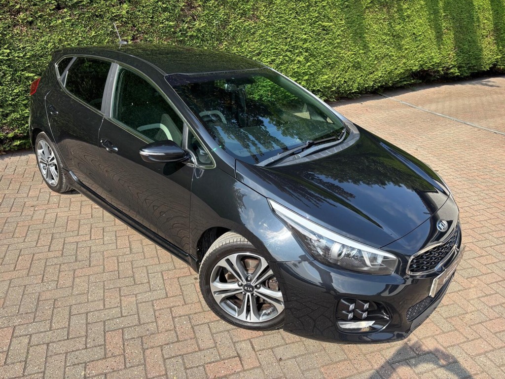 View KIA CEED 1.6 CRDi GT-Line