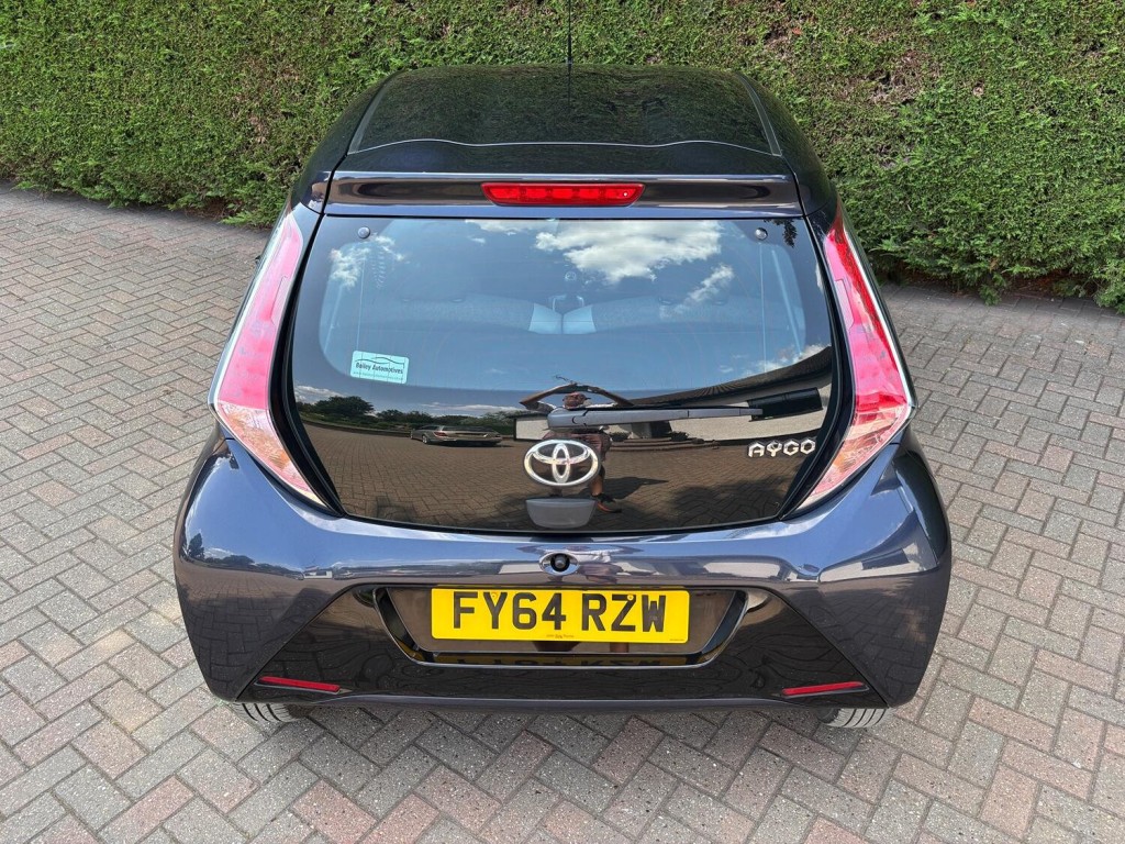 TOYOTA AYGO