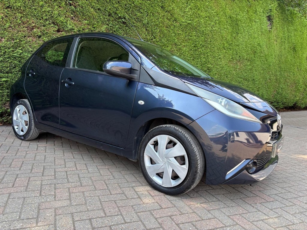 TOYOTA AYGO