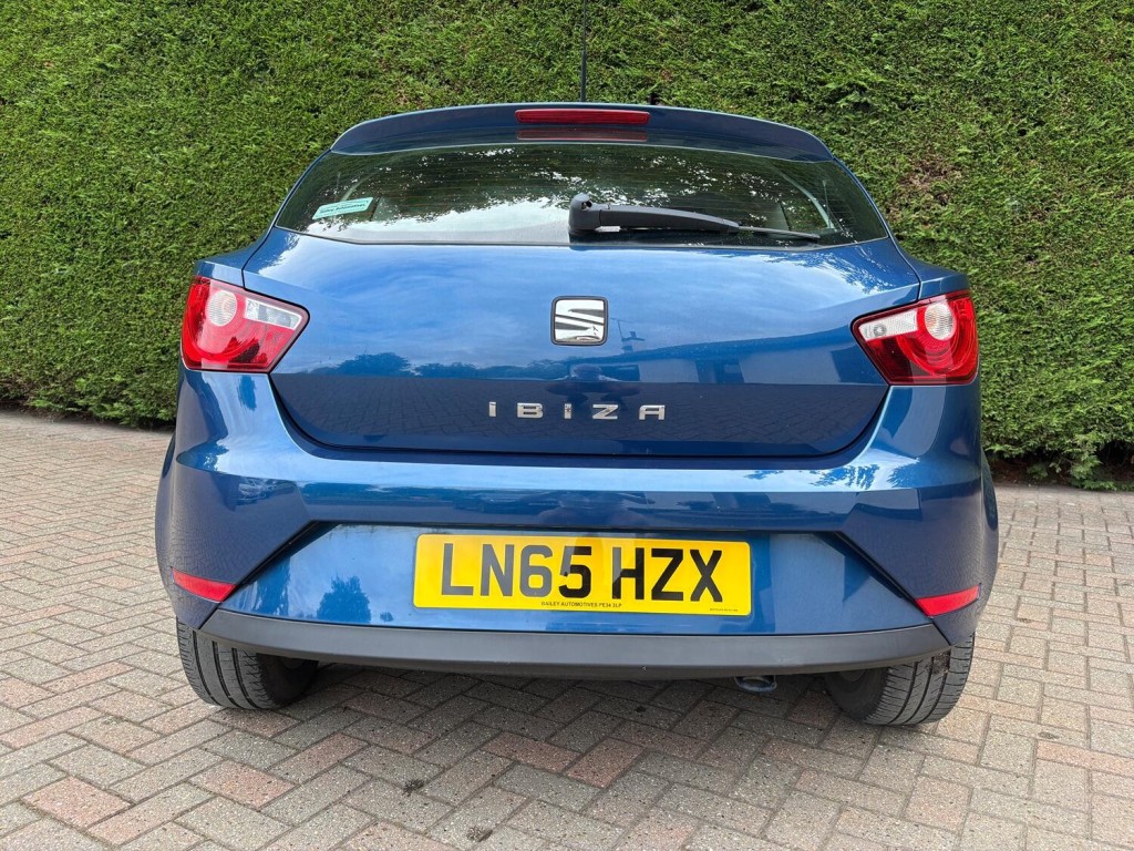 SEAT IBIZA