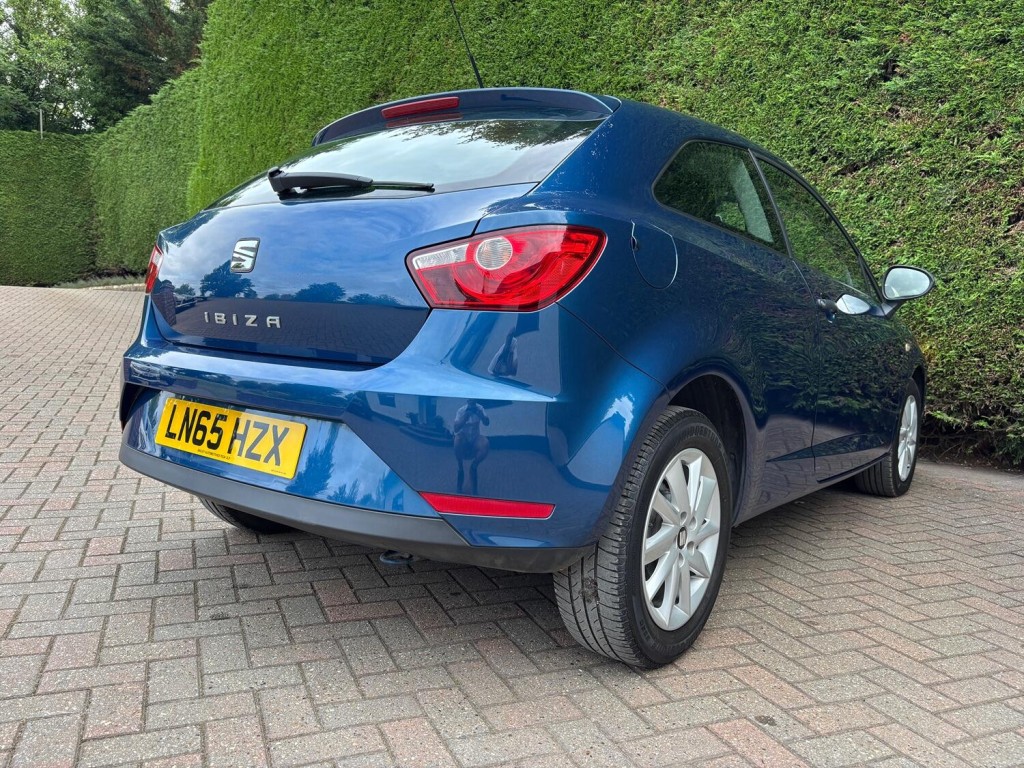 SEAT IBIZA