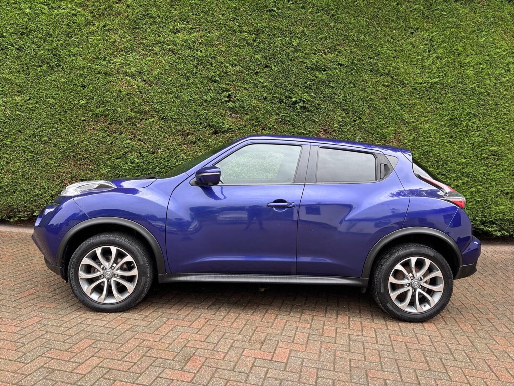 NISSAN JUKE