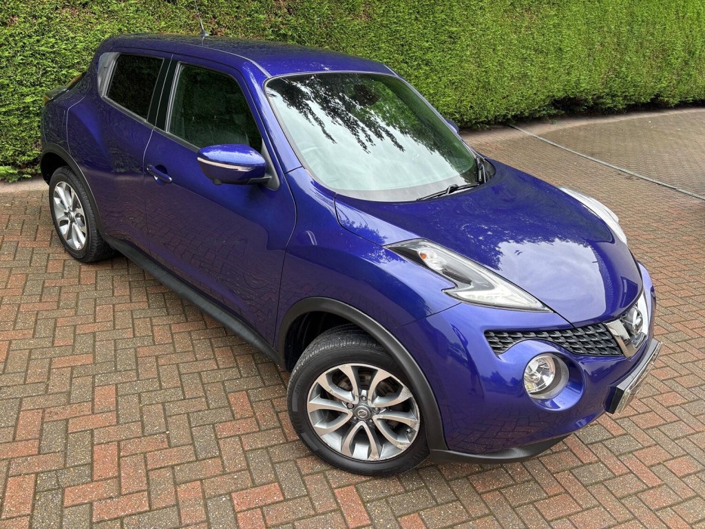 View NISSAN JUKE 1.5 dCi Tekna