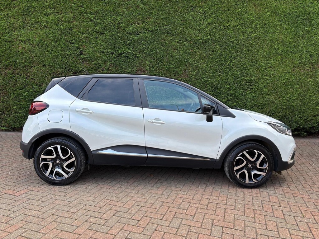 RENAULT CAPTUR