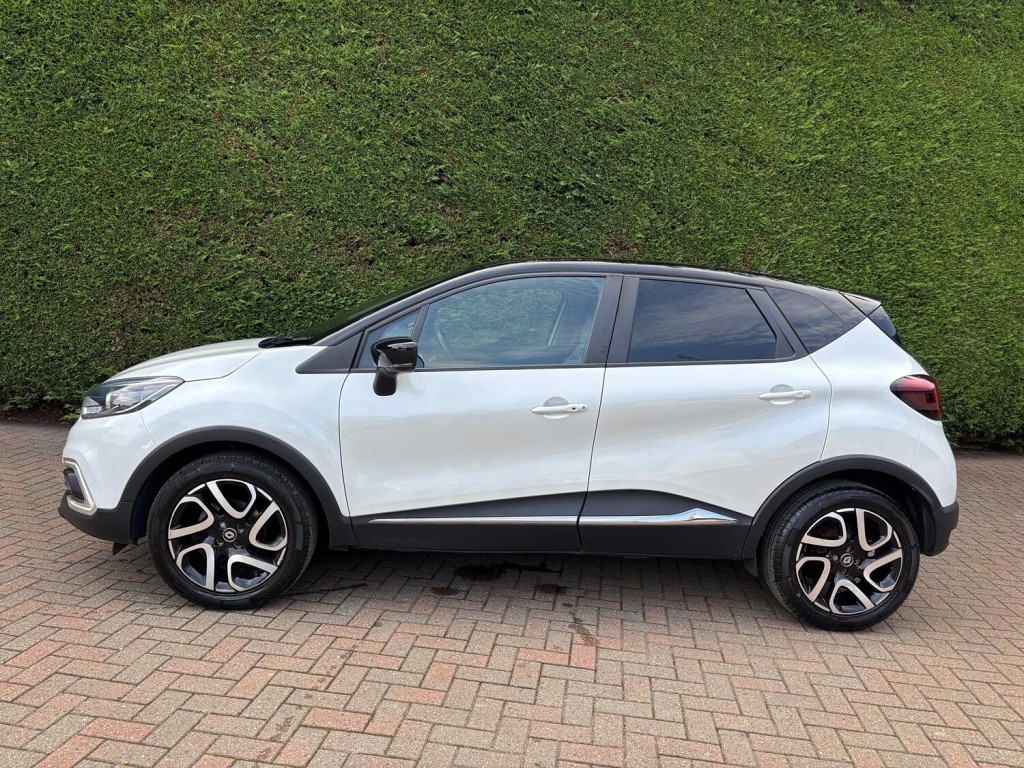 RENAULT CAPTUR