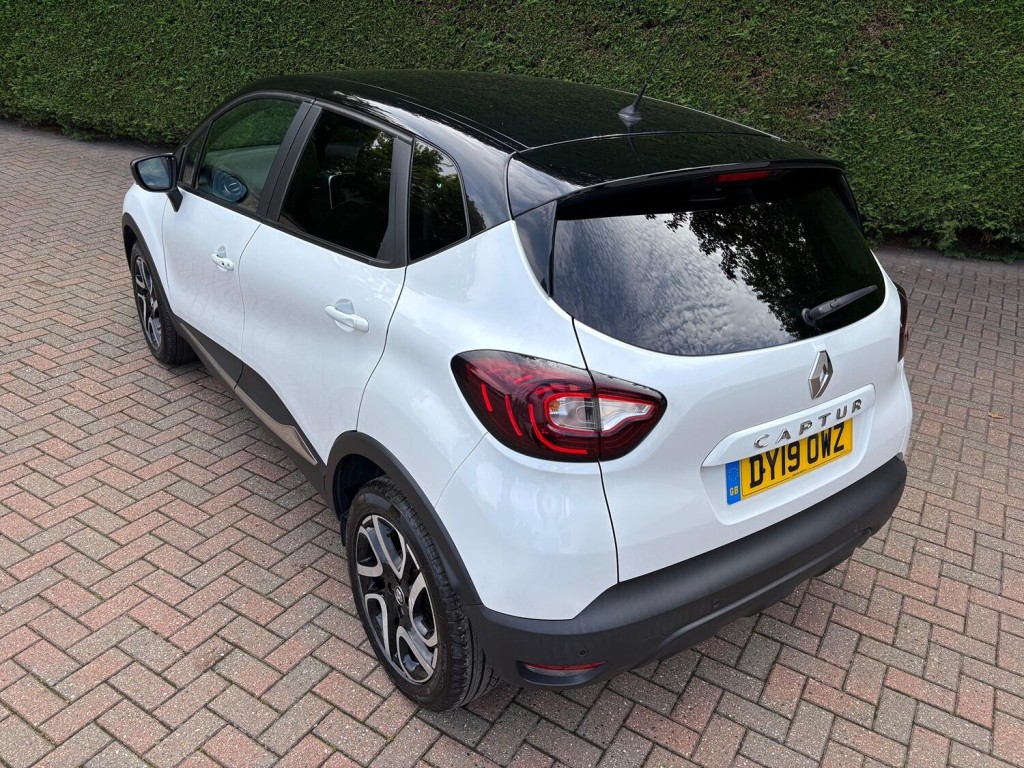 RENAULT CAPTUR