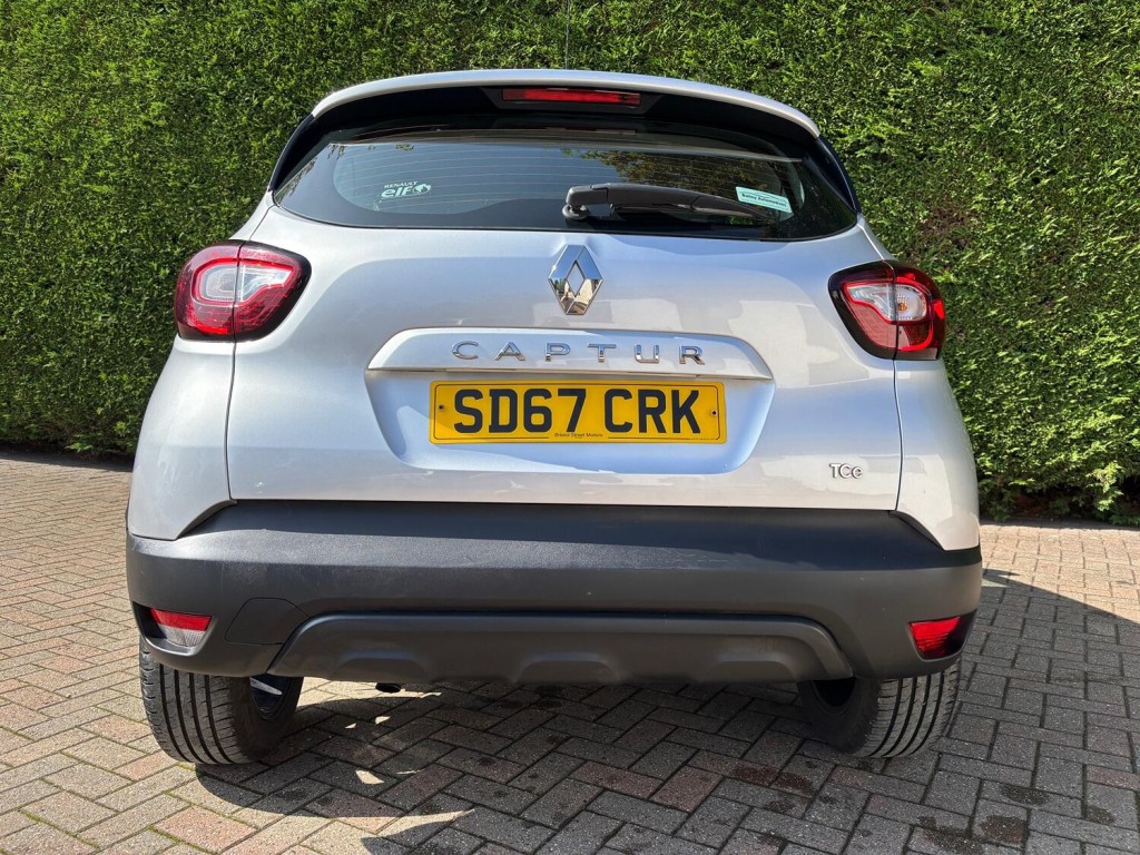 RENAULT CAPTUR