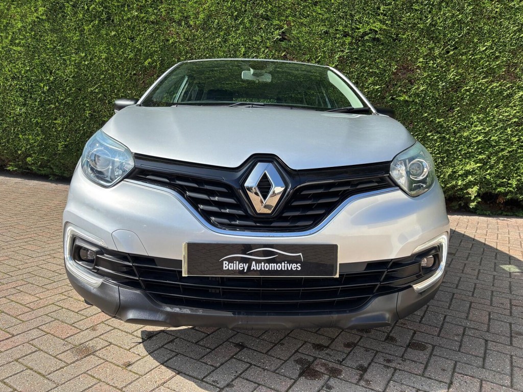 RENAULT CAPTUR