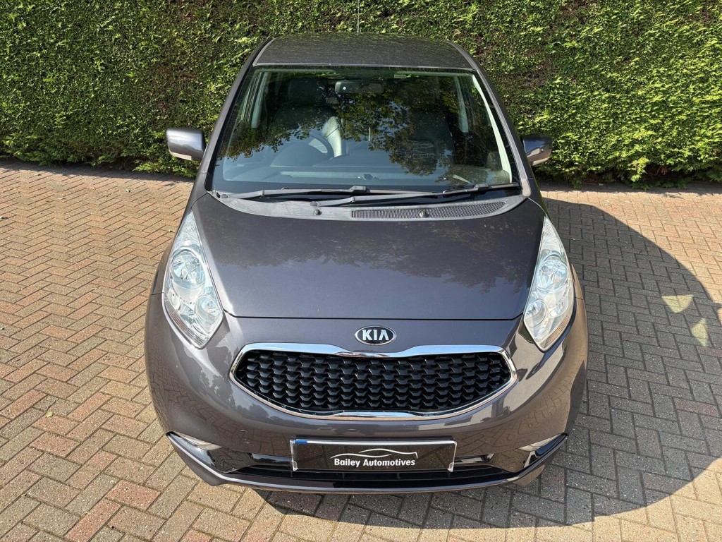 KIA VENGA