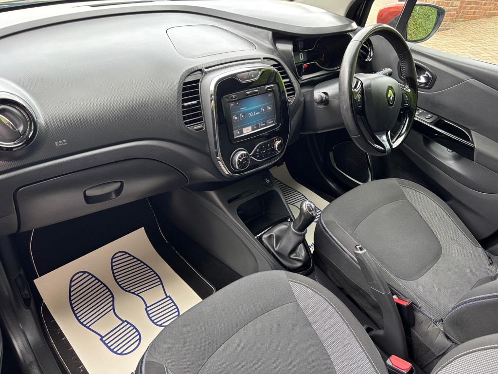 RENAULT CAPTUR