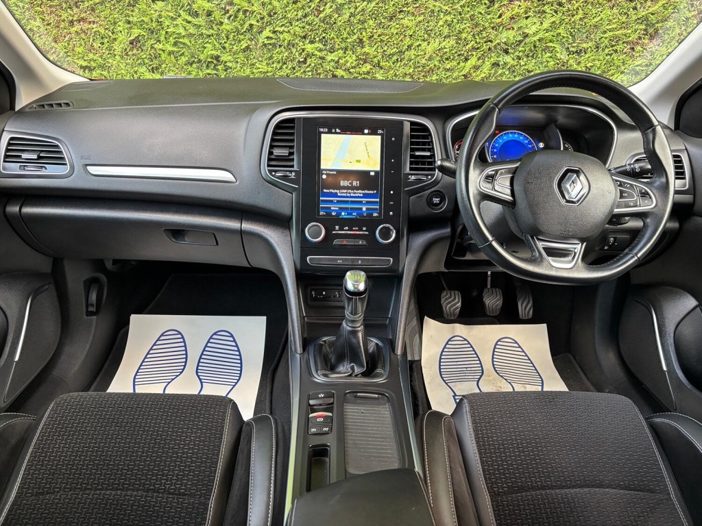 View RENAULT MEGANE 1.6 Dynamique S Nav dCi 130