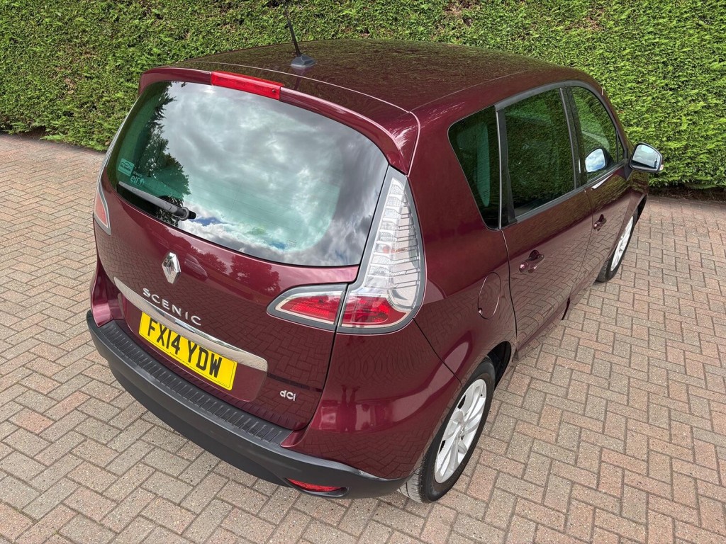 RENAULT SCENIC