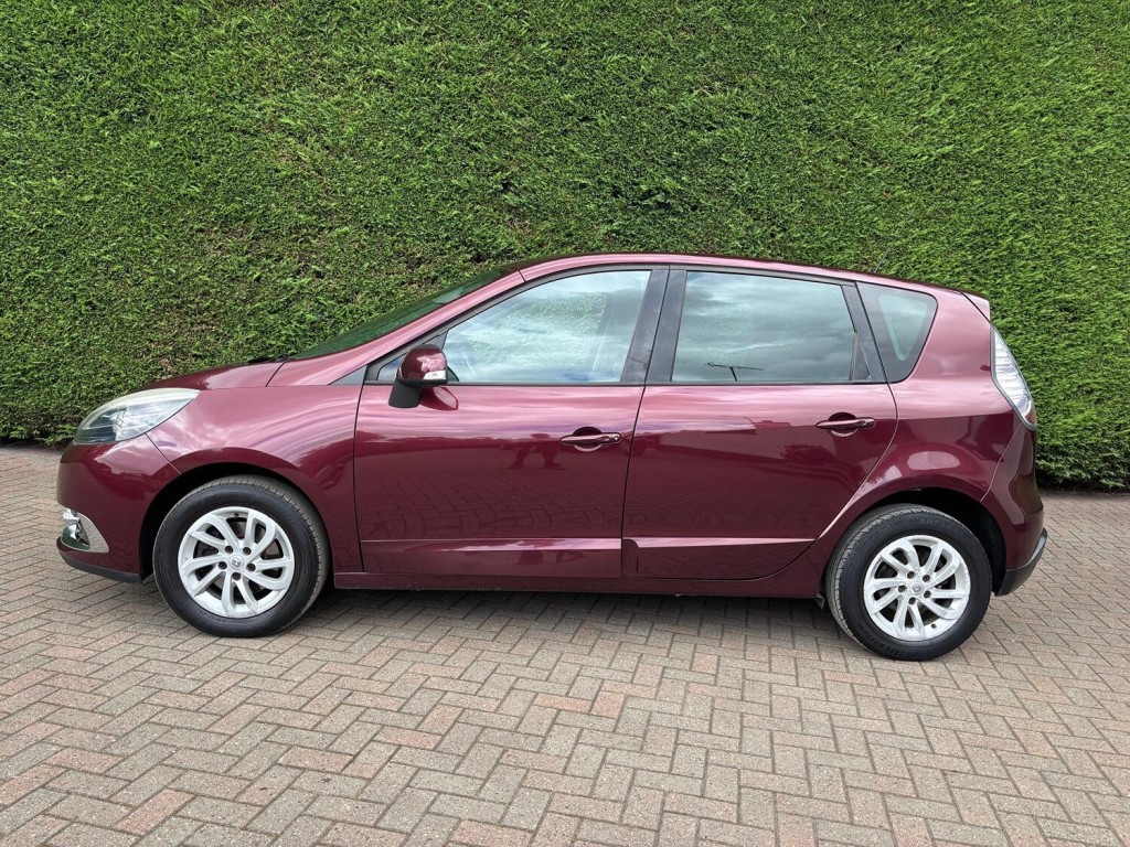 RENAULT SCENIC