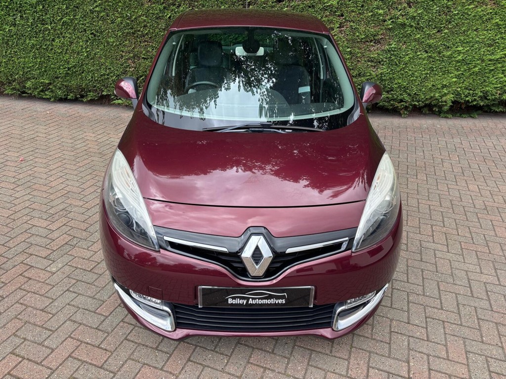 RENAULT SCENIC