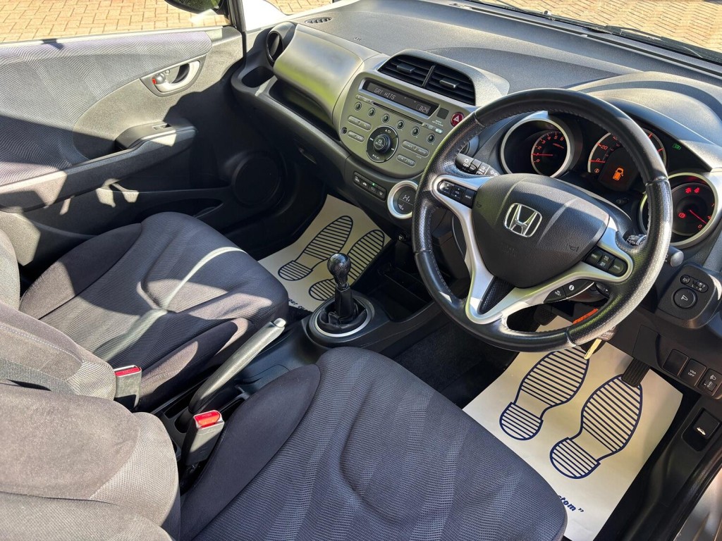 HONDA JAZZ