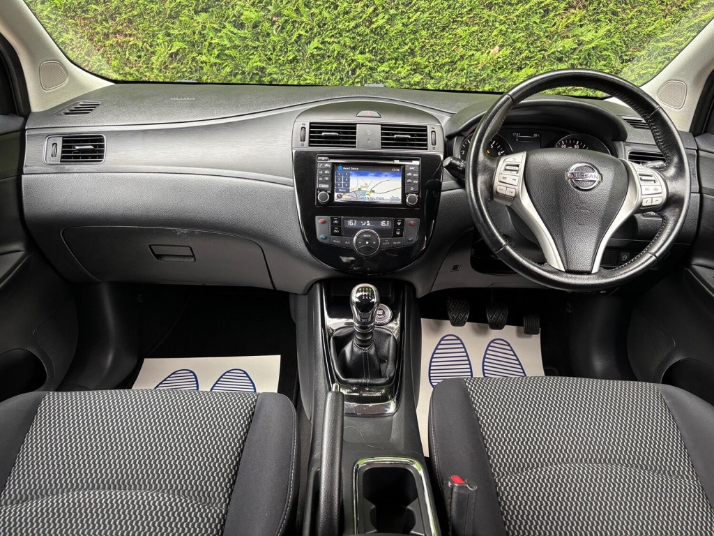 View NISSAN PULSAR 1.2 DIG-T n-tec