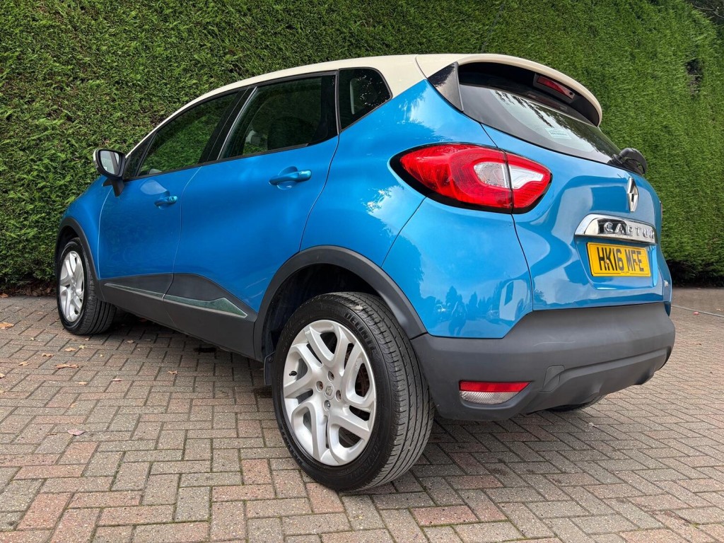 RENAULT CAPTUR