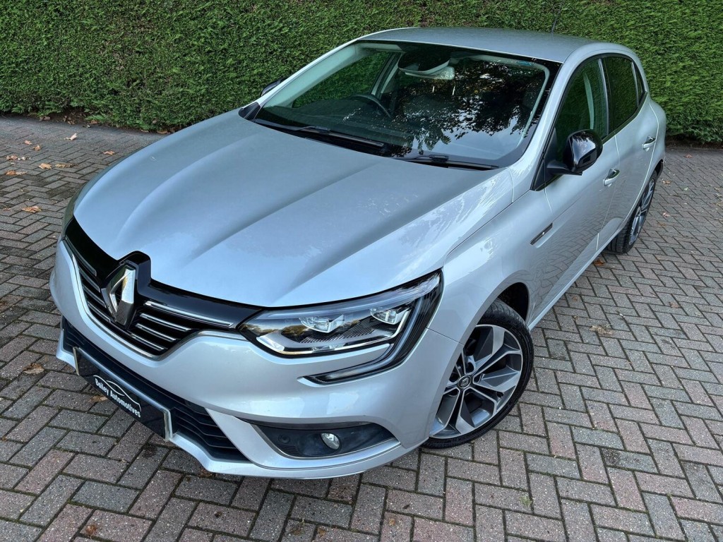 View RENAULT MEGANE 1.6 Signature Nav dCi 130