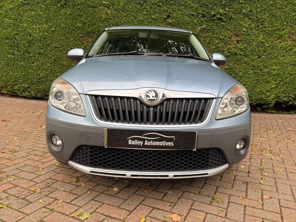 SKODA ROOMSTER