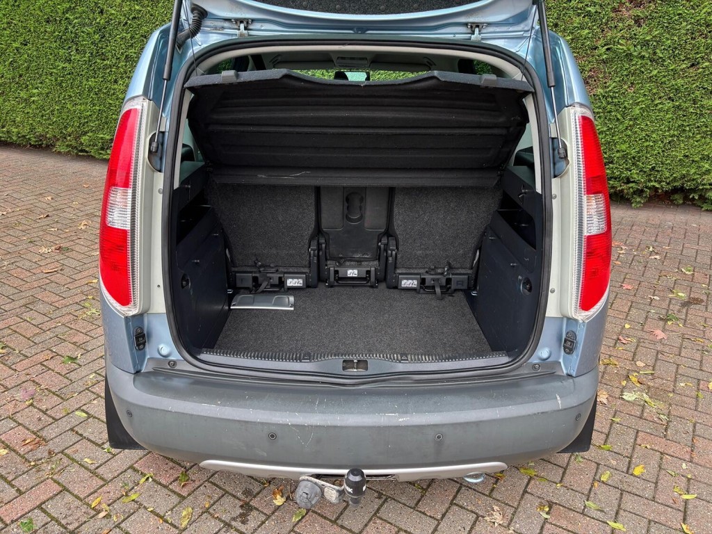 SKODA ROOMSTER