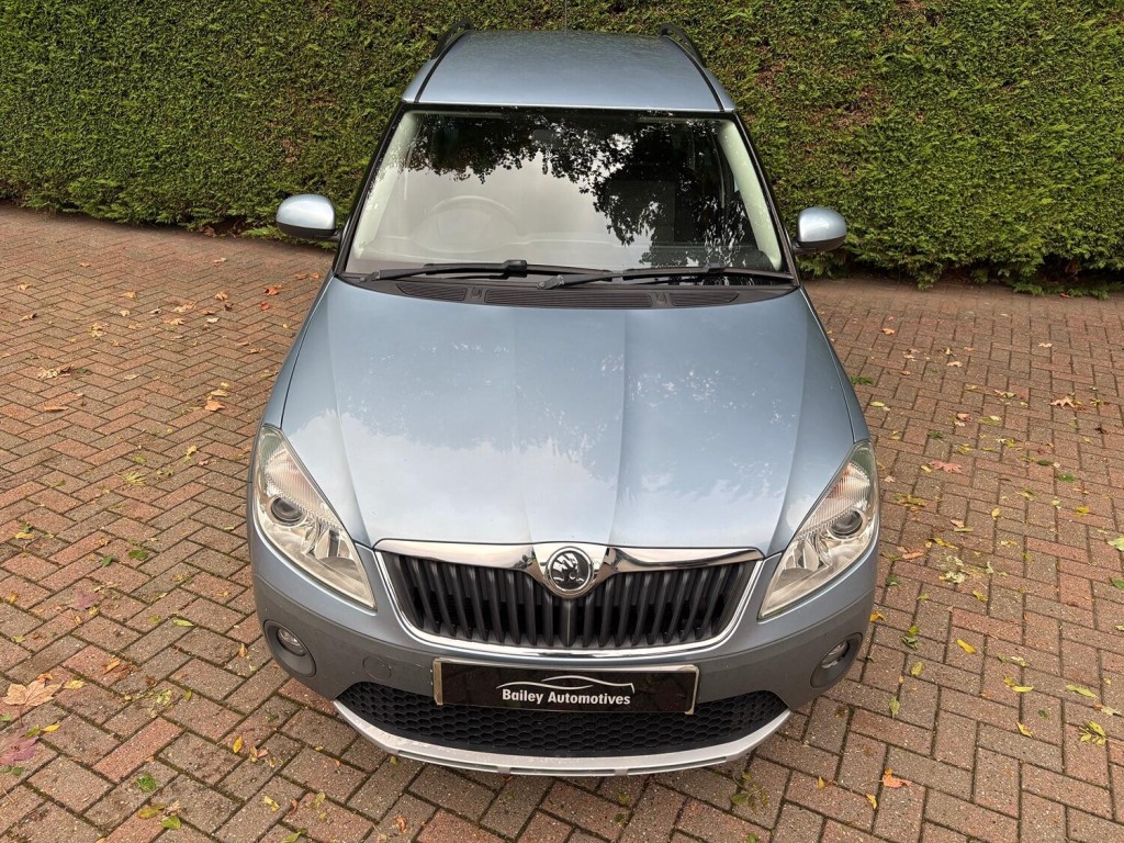 SKODA ROOMSTER