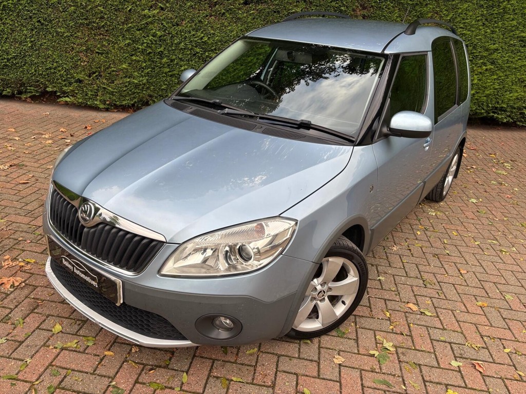 View SKODA ROOMSTER 1.2 TSI Scout