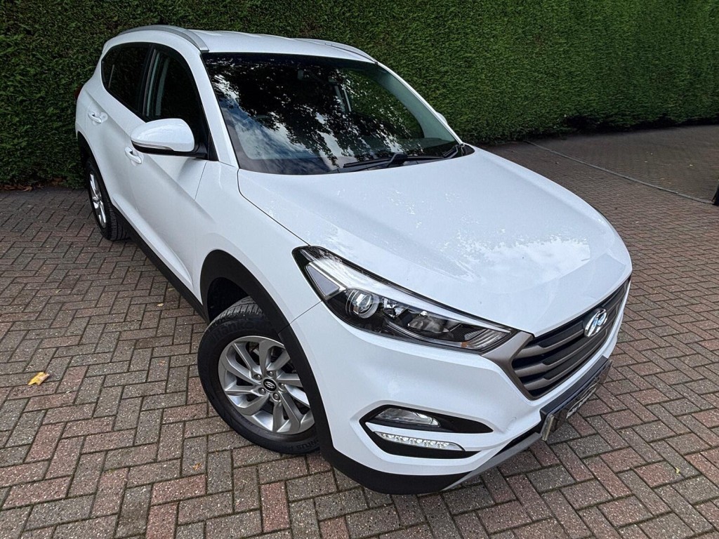 View HYUNDAI TUCSON 1.7 CRDi Blue Drive SE Nav