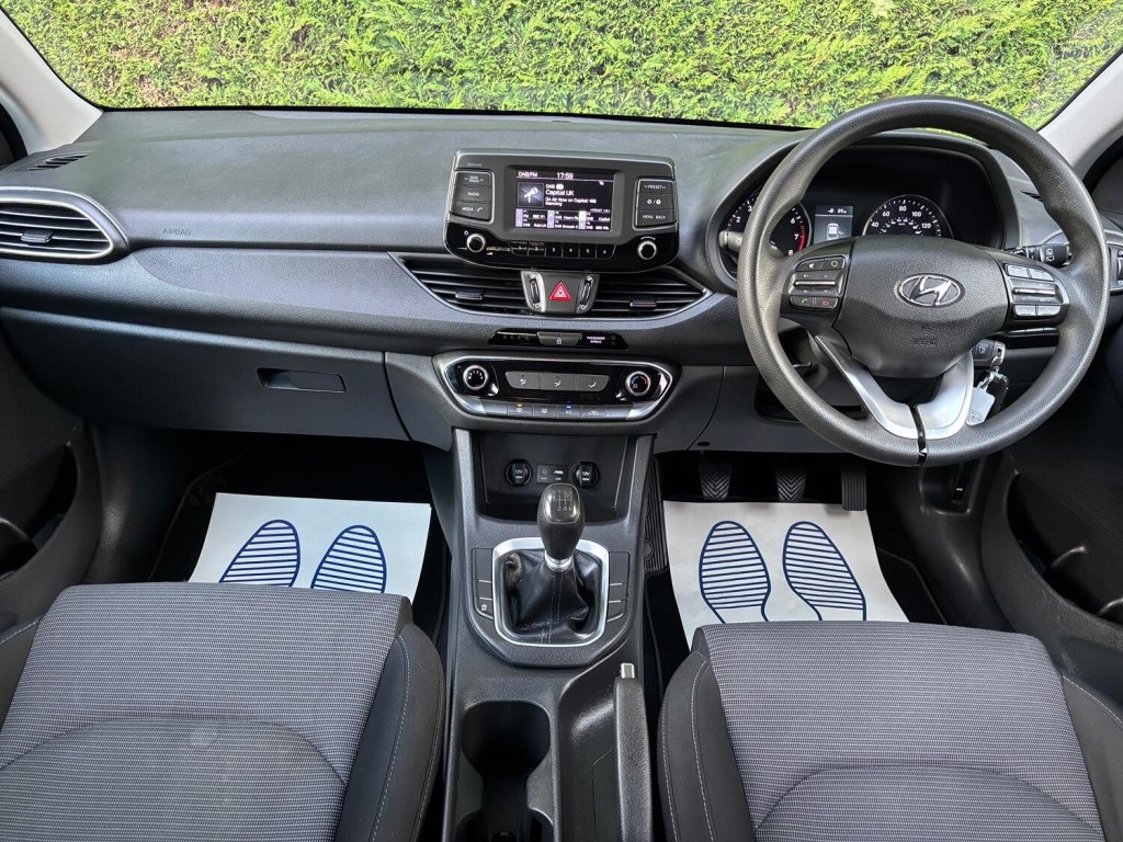 View HYUNDAI I30 1.0 T-GDi Blue Drive S