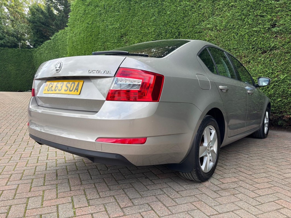 SKODA OCTAVIA