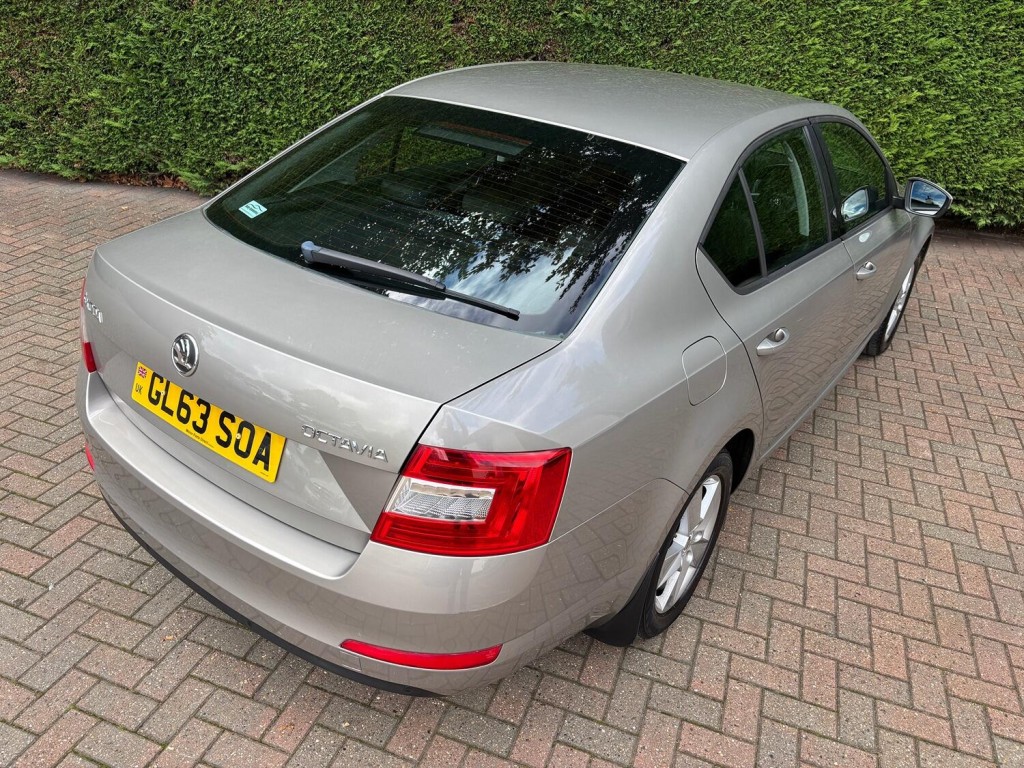 SKODA OCTAVIA