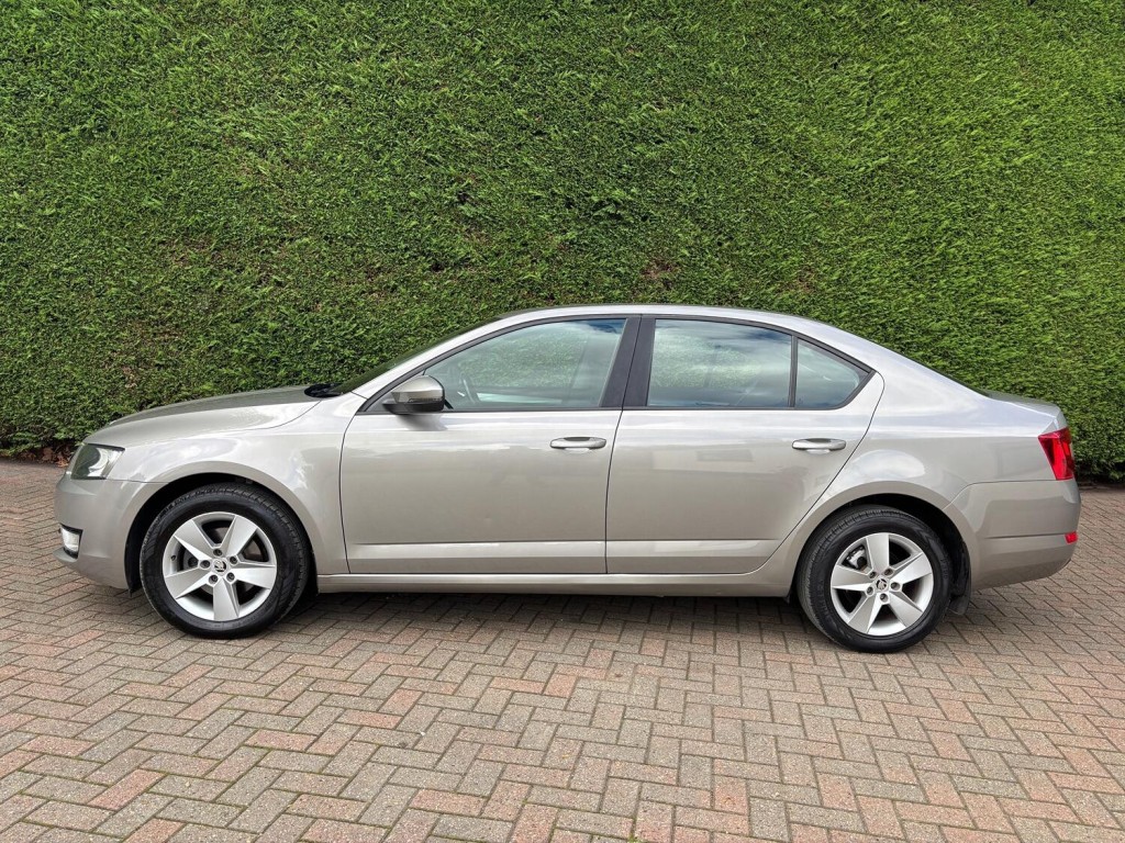 SKODA OCTAVIA