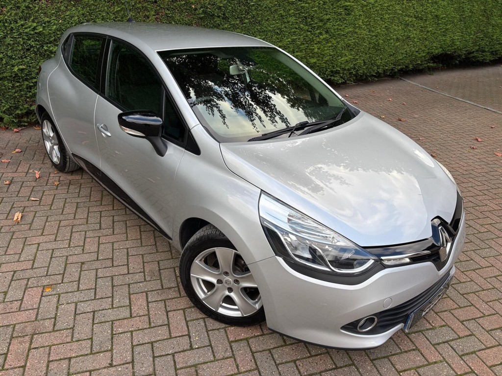 View RENAULT CLIO 0.9 TCe Dynamique MediaNav