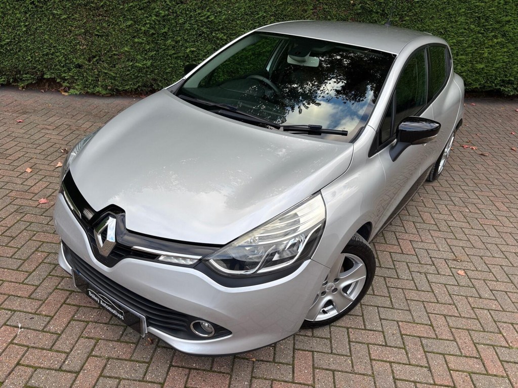 View RENAULT CLIO 0.9 TCe Dynamique MediaNav