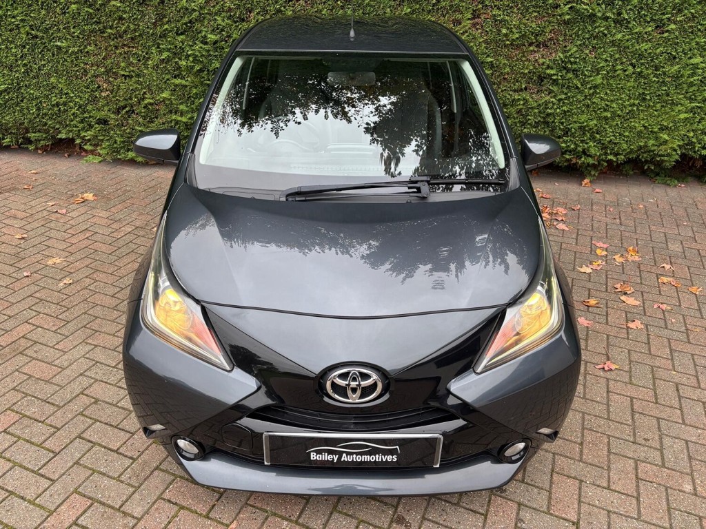 TOYOTA AYGO