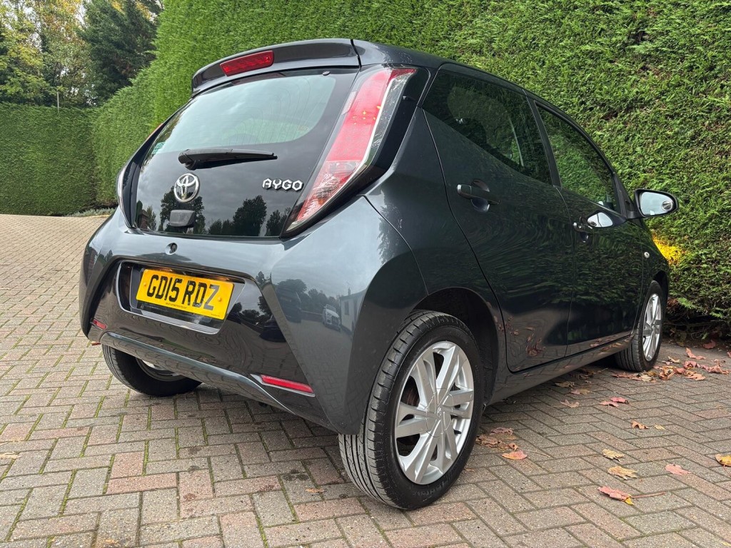 TOYOTA AYGO