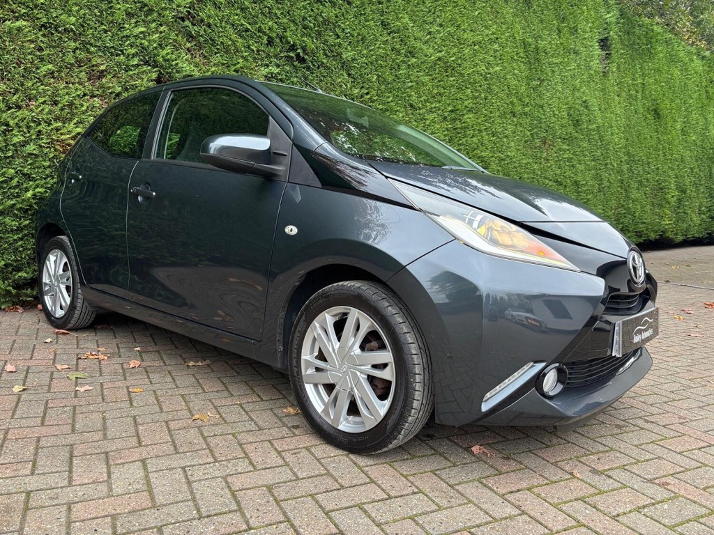 TOYOTA AYGO