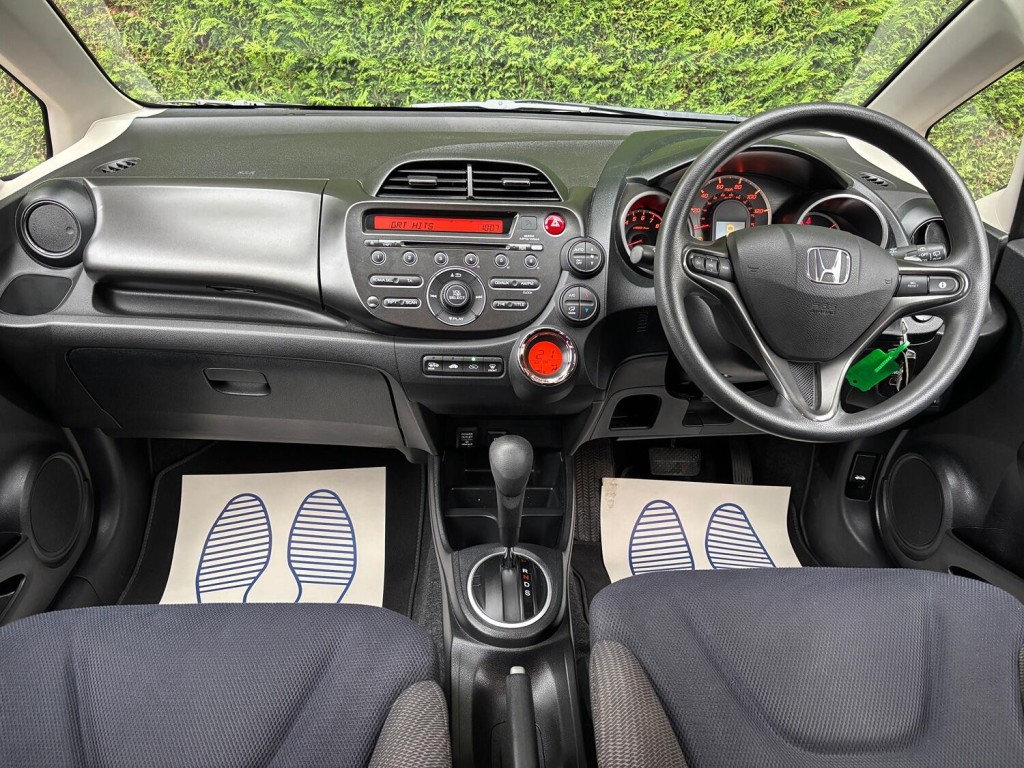 View HONDA JAZZ 1.4 i-VTEC ES
